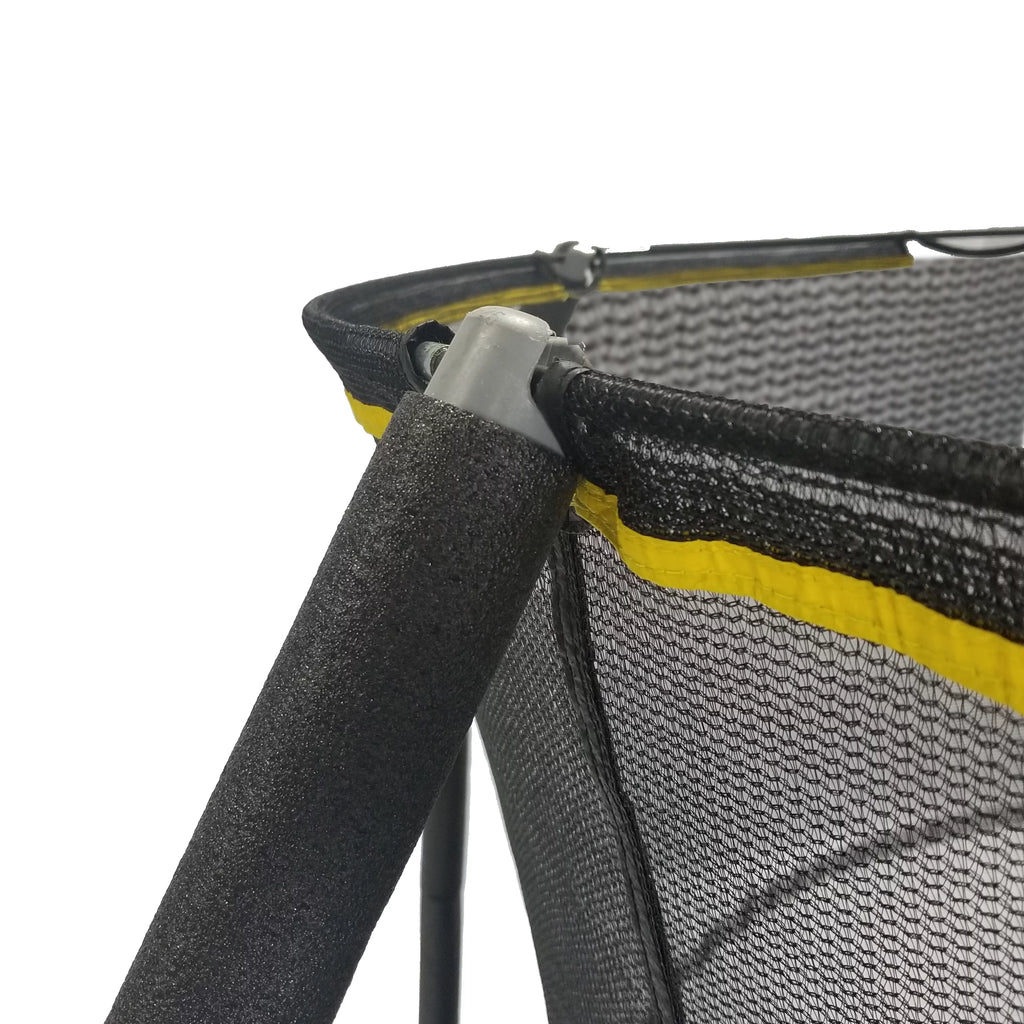 7.5-Foot Trampoline with Enclosure O24245
