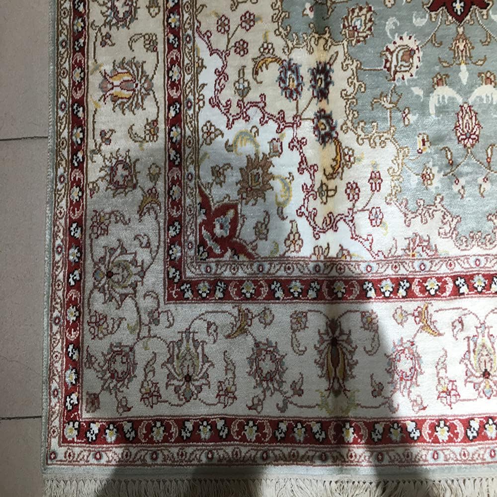 4ft x 6ft Handmade Silk Carpet I831211