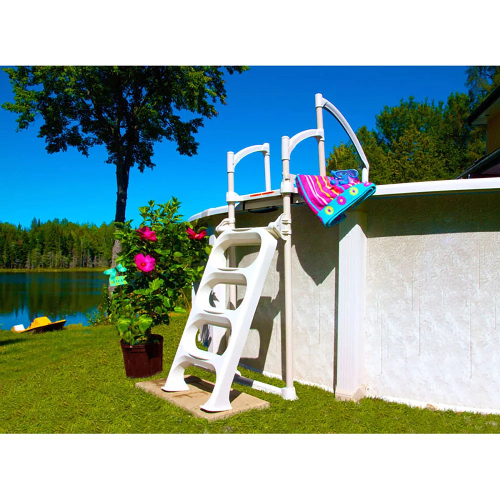 Classic Pool Ladder C95549