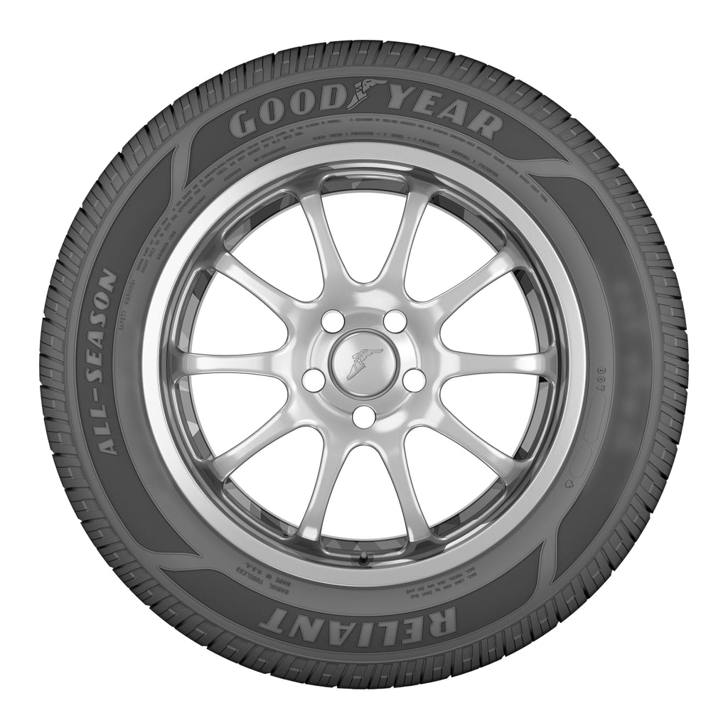 215/65R17 99V All-Season Tire B676