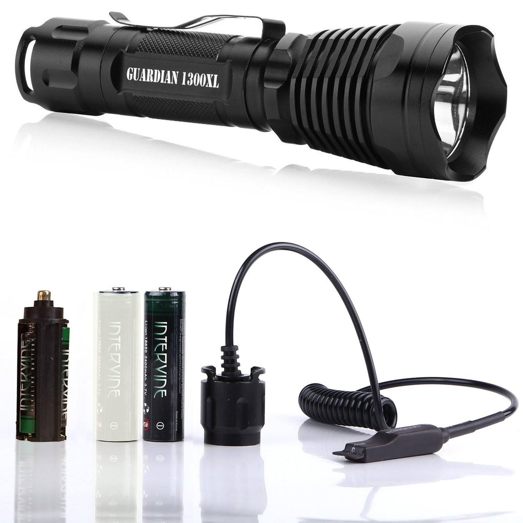Rechargeable Tactical LED Flashlight with Remote Pressure Switch L883649