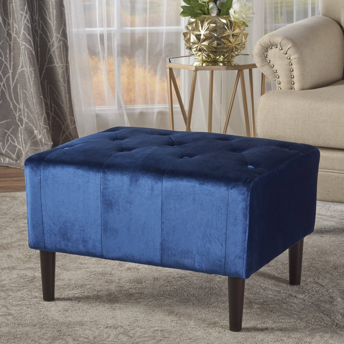 Black Tufted Velvet Ottoman L746536