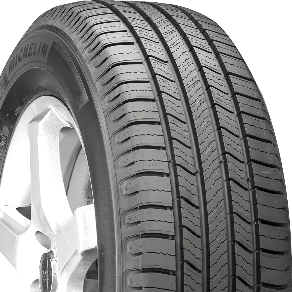 All Season 235/60R16 100H Passenger Tire V84851