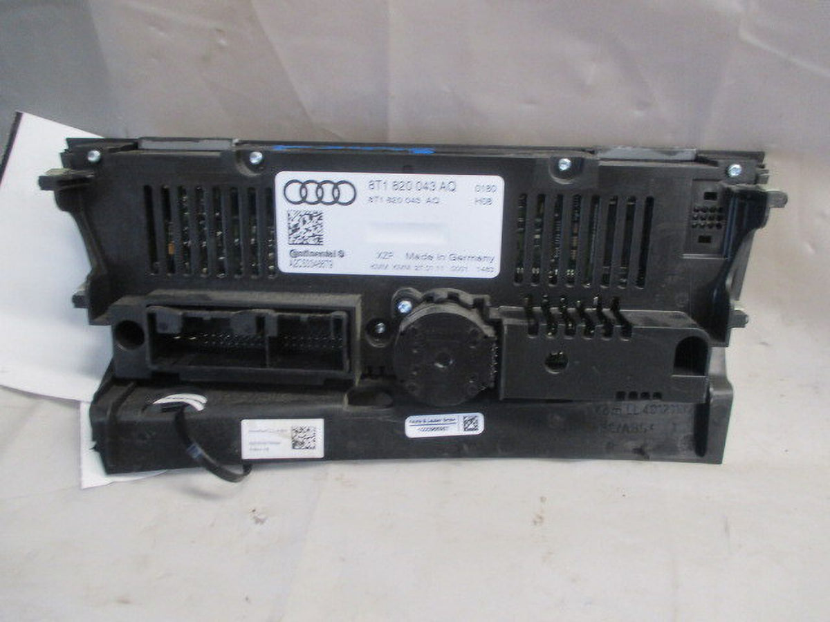 Pre-Owned Audi Q5 AC Heater Temperature Control Unit D65711